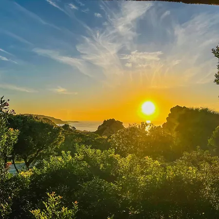 빌라 Cosy Sea View And Garden *